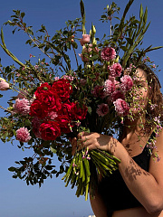 Цветы в Барселоне: доставка букетов, оформление праздников и интерьеров, мастер-классы по флористике